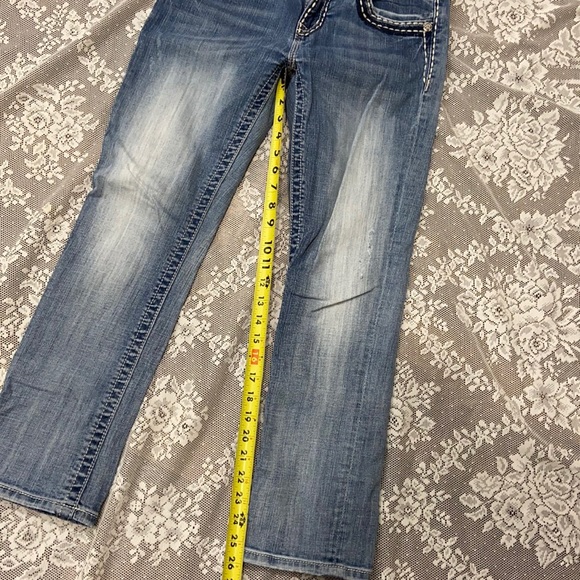 MISS ME FLEUR DE LIS DENIM JEANS SZ 27 CAPRI NEW RHINESTONE FLAP POCKETS - Picture 13 of 13